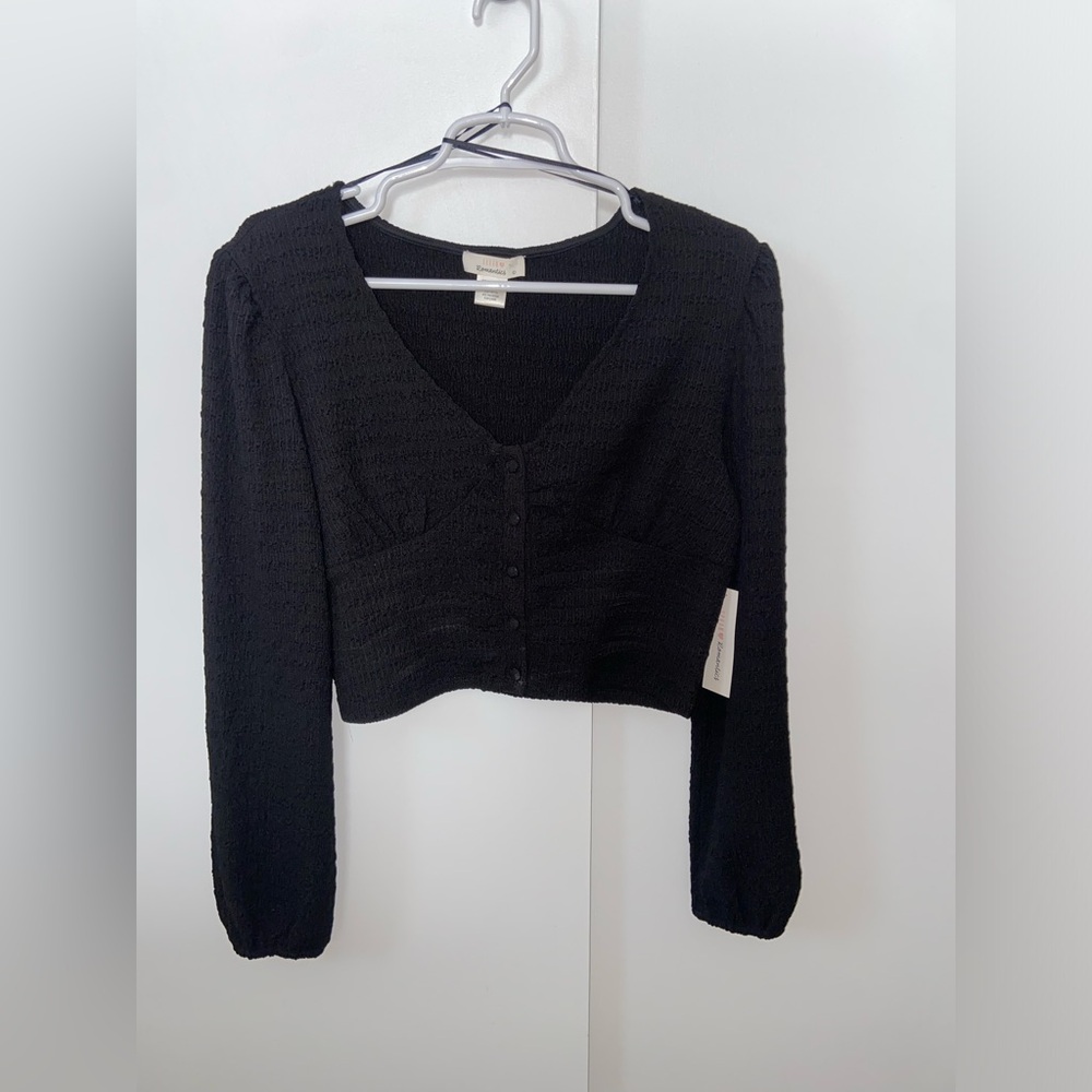 Women’s cropped long sleeve blouse - Size: L